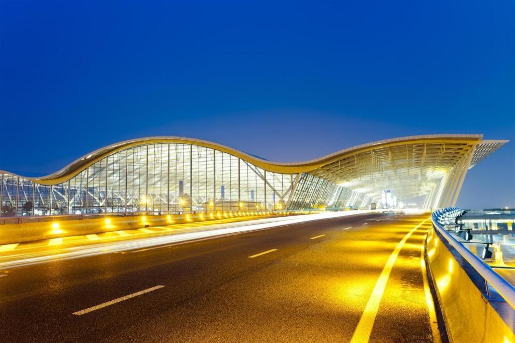 Junlai Pudong Airport Hotel