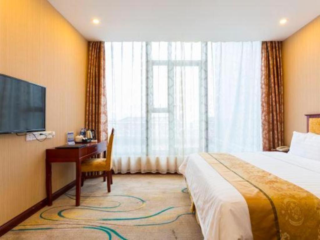 Hotel Junlai Pudong Airport 3*